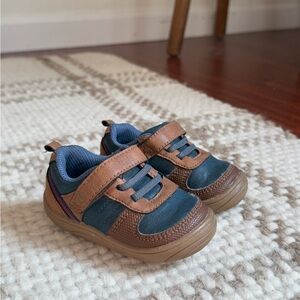 Brown & Blue Stride Rite Sneakers
